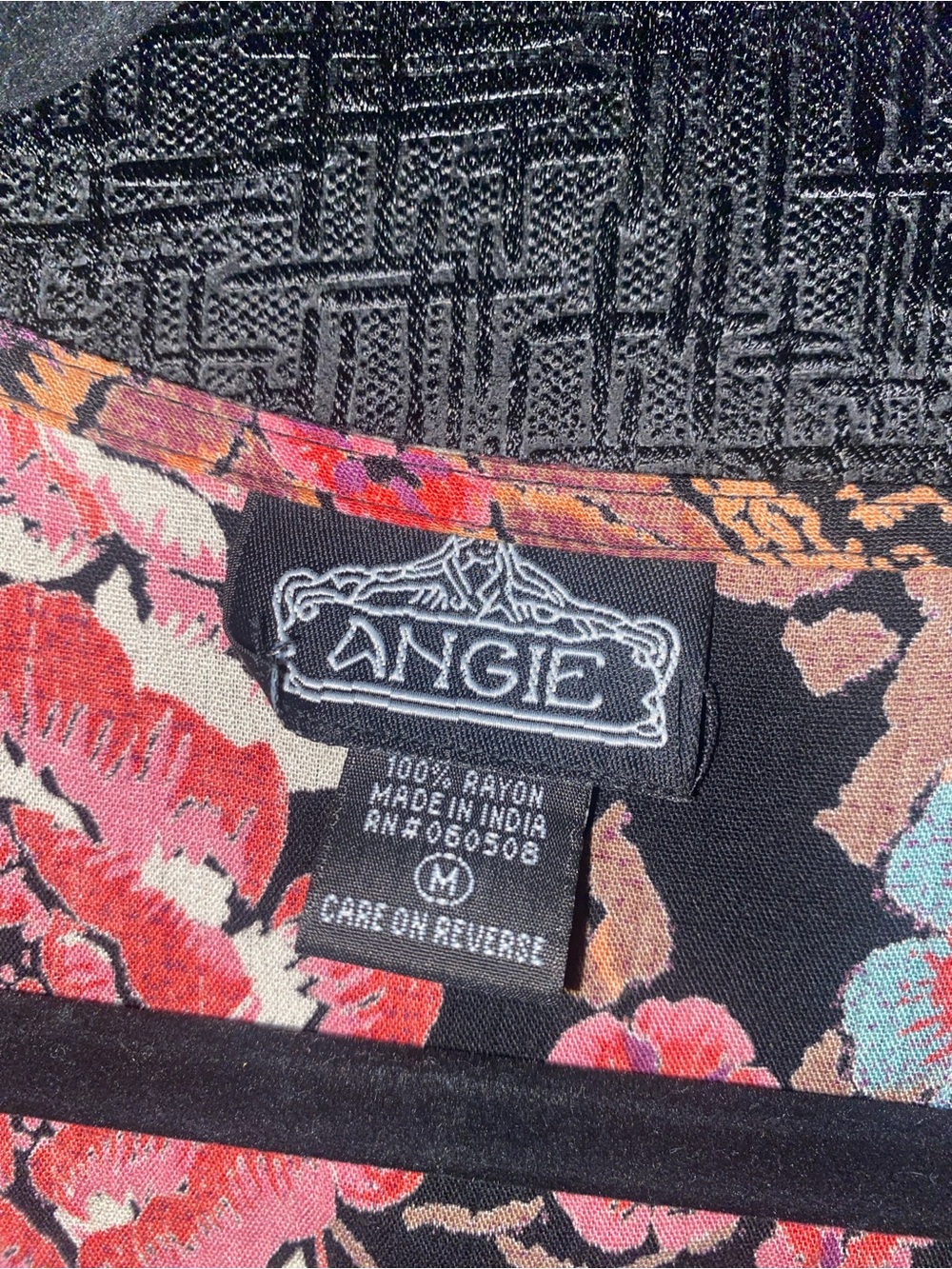 Angie - Floral Paisley Long Sleeve Maxi Duster size medium - Picture 2 of 8